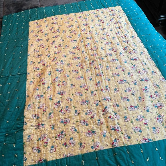 Hand Made Hand Sewn Baby Quilt Gender Neutral Green/Yellow ABC’s Bears 45”x54” - Picture 7 of 8